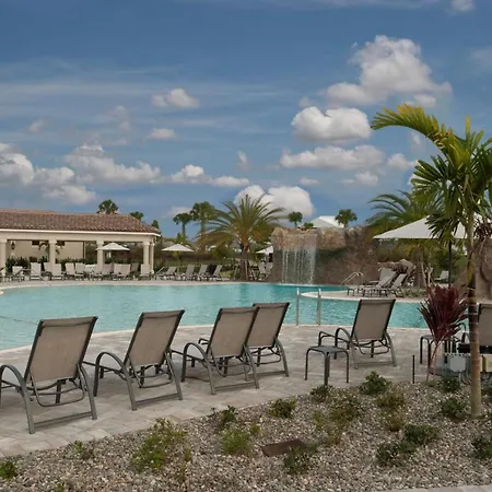Exceptional 4Th Floor Condo At Lakewood National